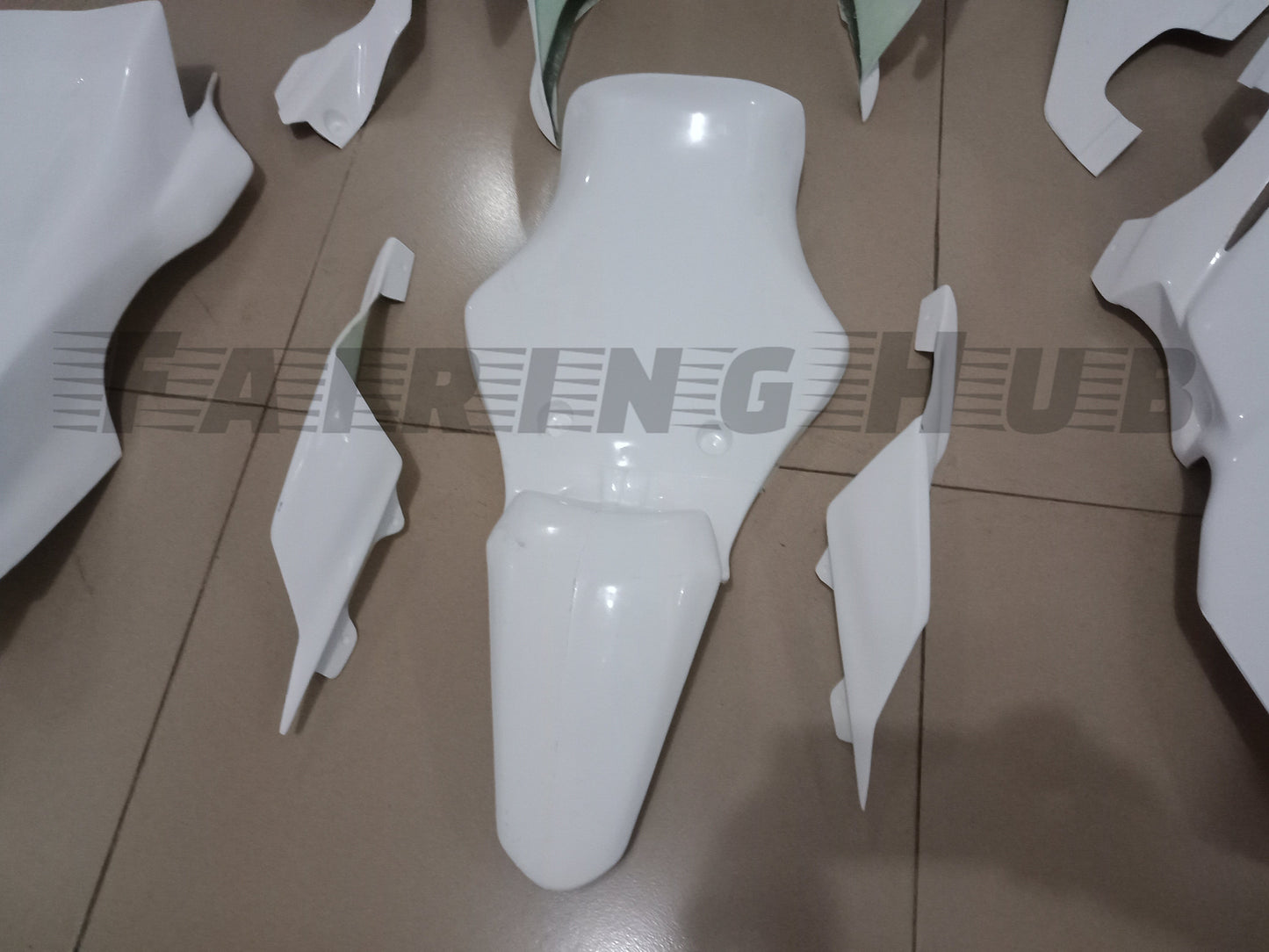 UNPAINTED FIBERGLASS RACE FAIRING KIT FOR YAMAHA R6 2017-2020