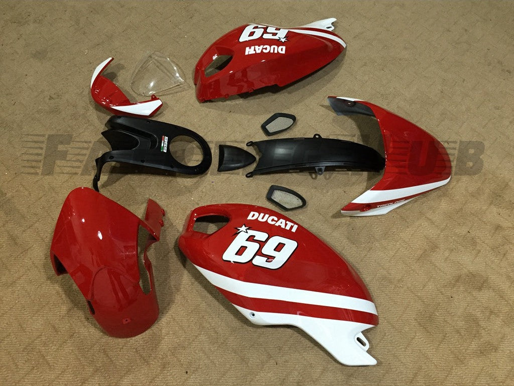 DUCATI MONSTER レッドカウルカバーキット DUCATI MONSTER レッドカウルカバーキット DUCATI MONSTER レッド